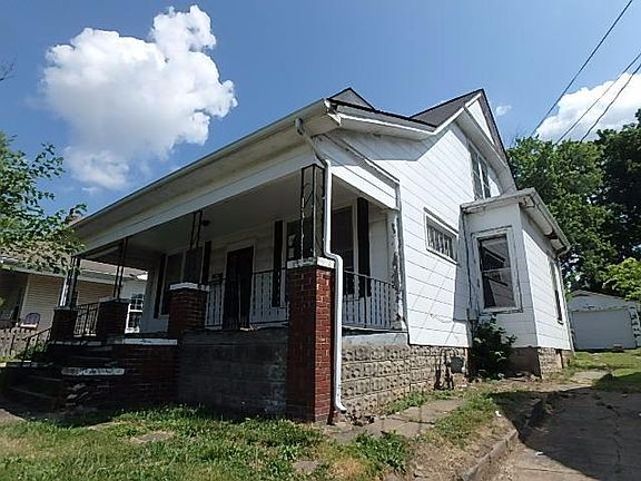 3rd image of 231 E Loudon Ave