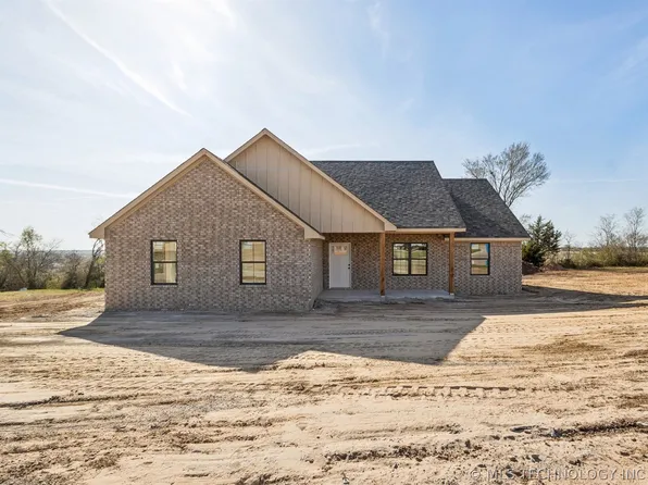 2010 Everly Dr, Tahlequah, OK 74464