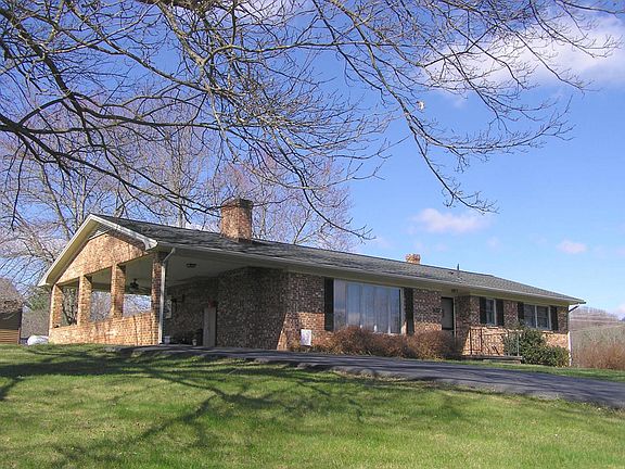 2nd image of 107 Mooreland Blvd