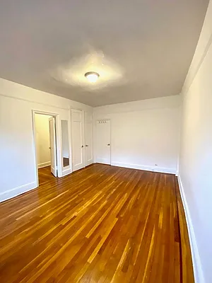 Rented by LRGNY Group, Inc. | media 27