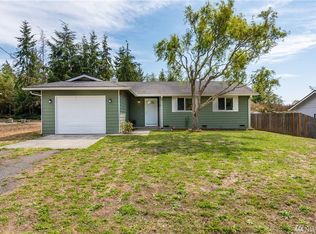 535 Salal St, Oak Harbor, WA 98277