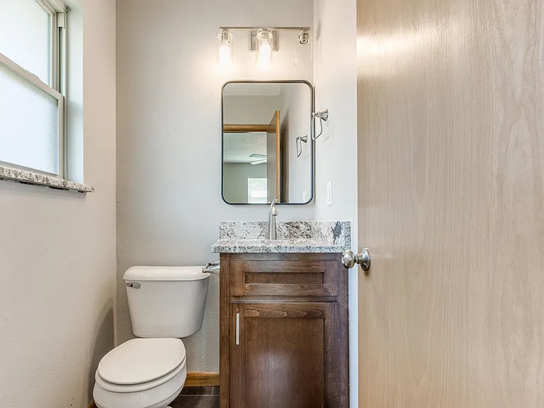 306 S Mercedes Dr — Photo 18