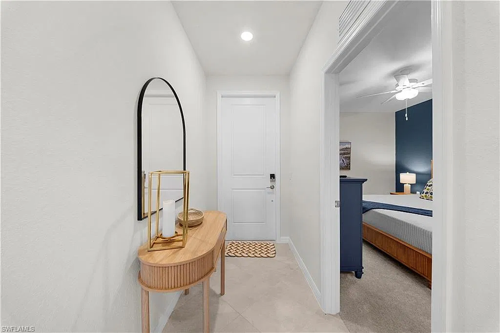 2 bed, 2.0 bath, 1120 sqft, $6,000 — Photo 3