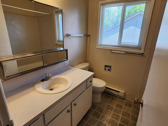 5th image of 1247 W 8th Ave APT 10