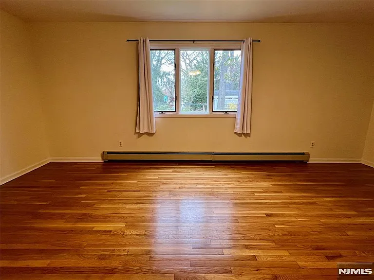 161 McKinley Pl — Photo 17