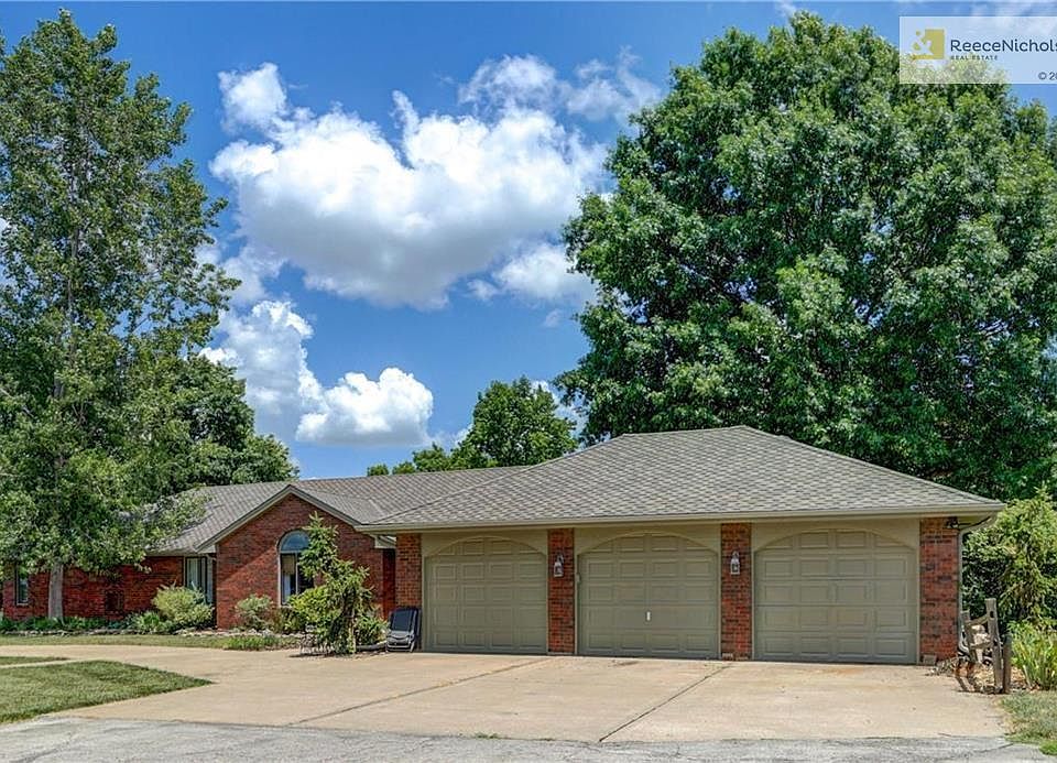 All Brick Ranch Home!