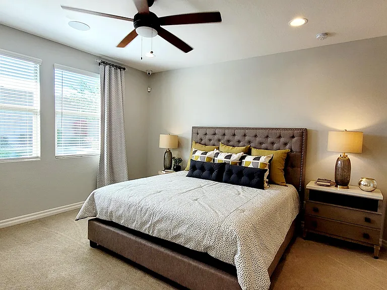16037 W Alameda Rd — Photo 17