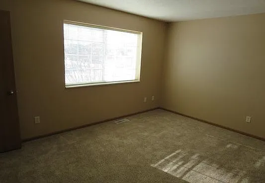 HighPointe Townhomes — Photo 6