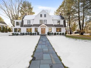 117 Abbott Rd, Wellesley, MA 02481
