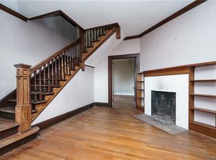 409 Court St, Victoria, VA 23974