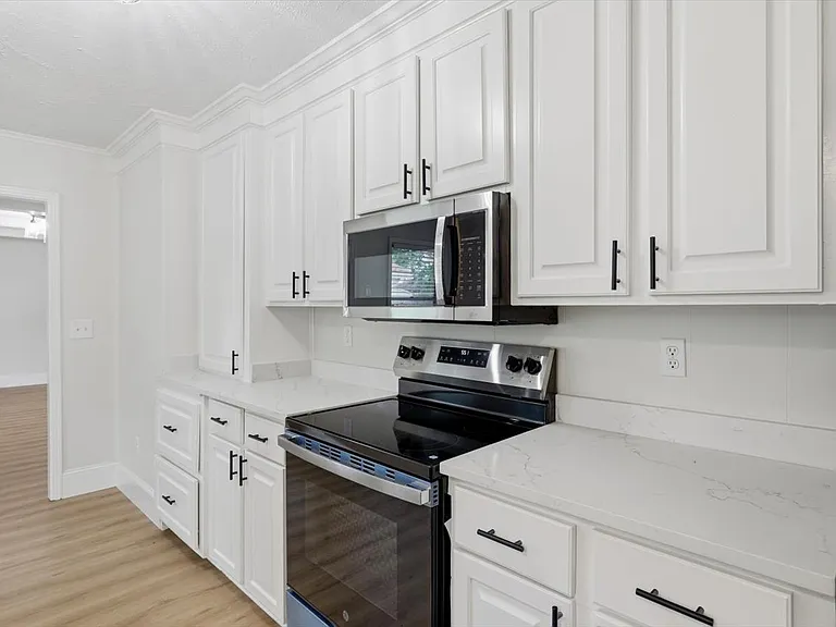 3626 Wilcox Dr — Photo 12