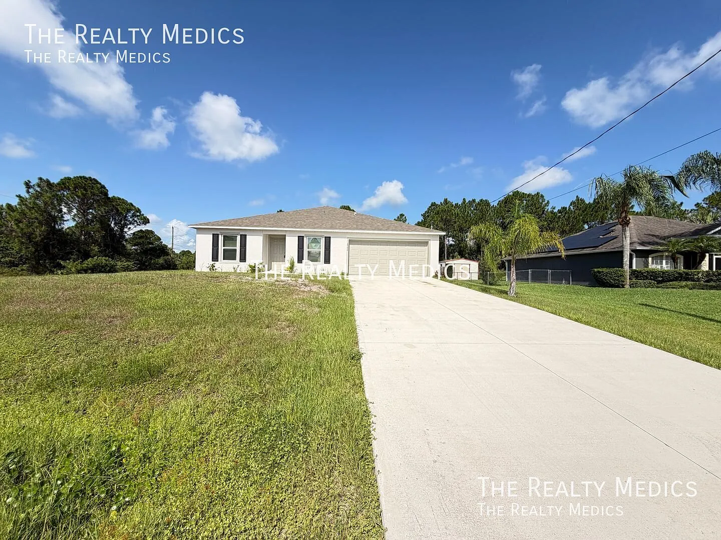 Beautiful 4 Bedroom, 2 Bathroom in Palm Bay!! — Photo 2