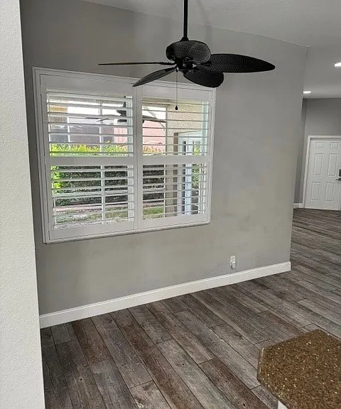 9139 Spring Mountain Way — Photo 7
