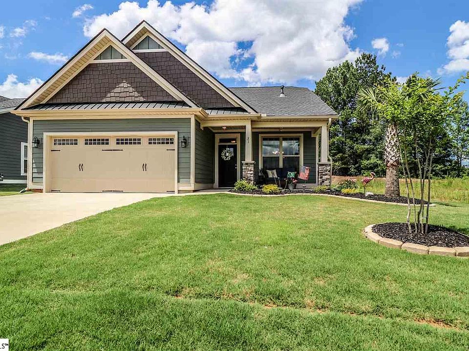 1st image of 31 Bishop Lake Way