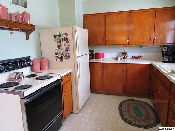 5th image of 208 Veda Dr