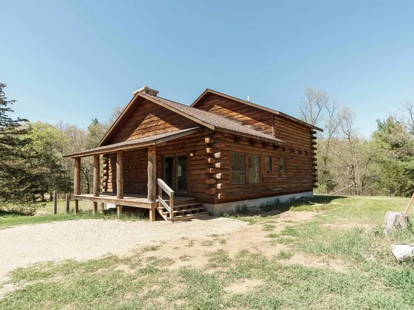 N7776 4th Ave, Westfield, WI 53964