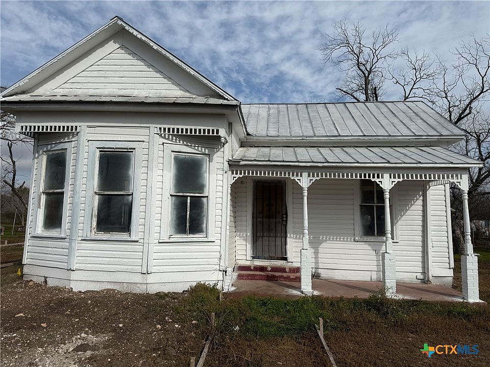 1st image of 316 W Seideman St