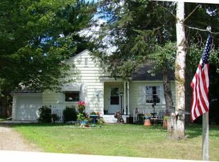 906 S Center Ave, Merrill, WI 54452