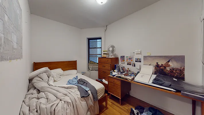 Rented by Bond New York | media 27