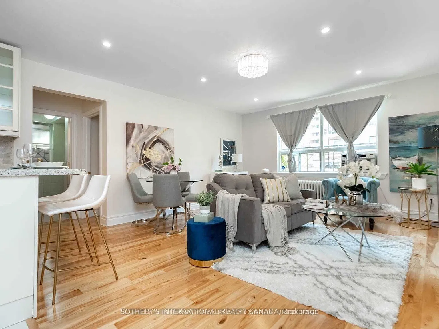 2 bed, $2,700 — Photo 1