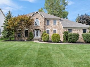 7237 Longview Dr, Solon, OH 44139