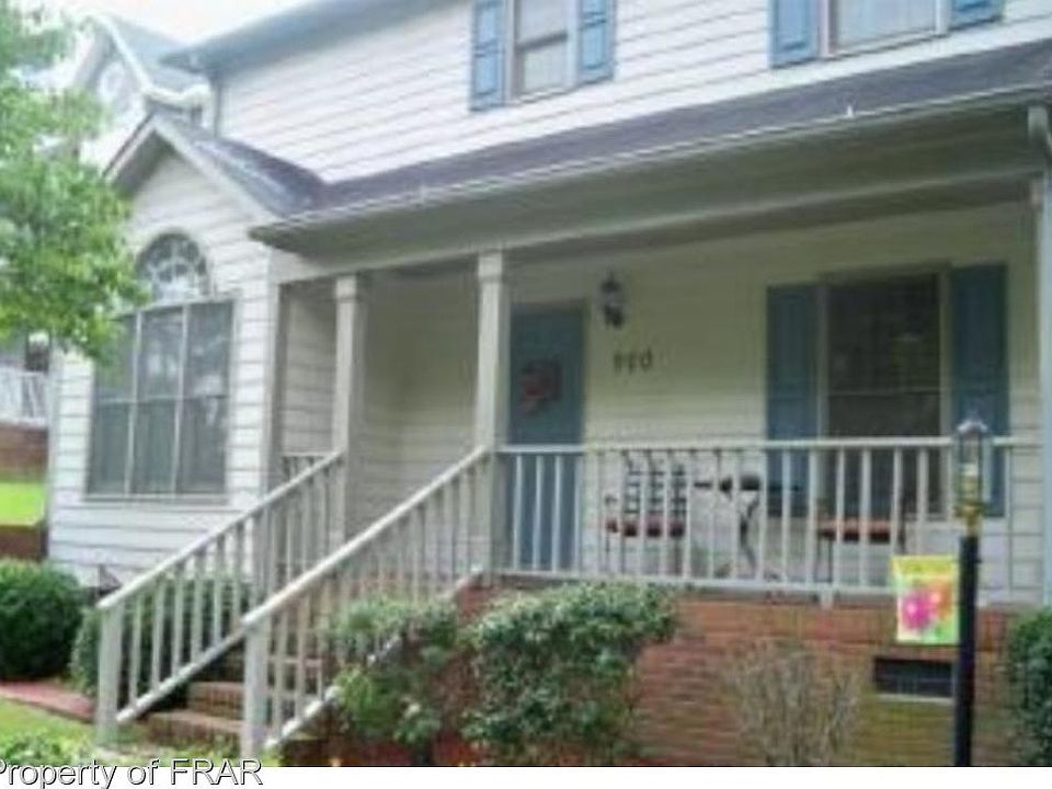 1st image of 900 Hilton Dr