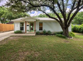 1404 Bluebonnet Dr, Fort Worth, TX 76111
