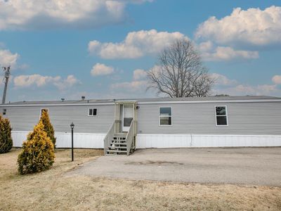 310 Evergreen Village Road, Platteville, WI, 53818