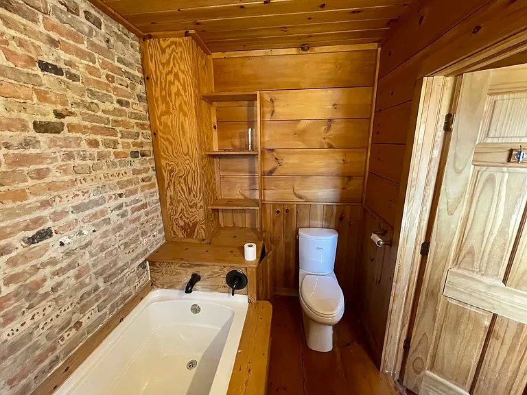 47 2nd St #2L — Photo 6