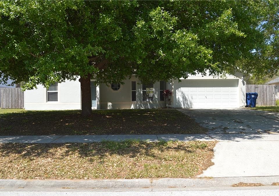 1st image of 351 Pebble Ct