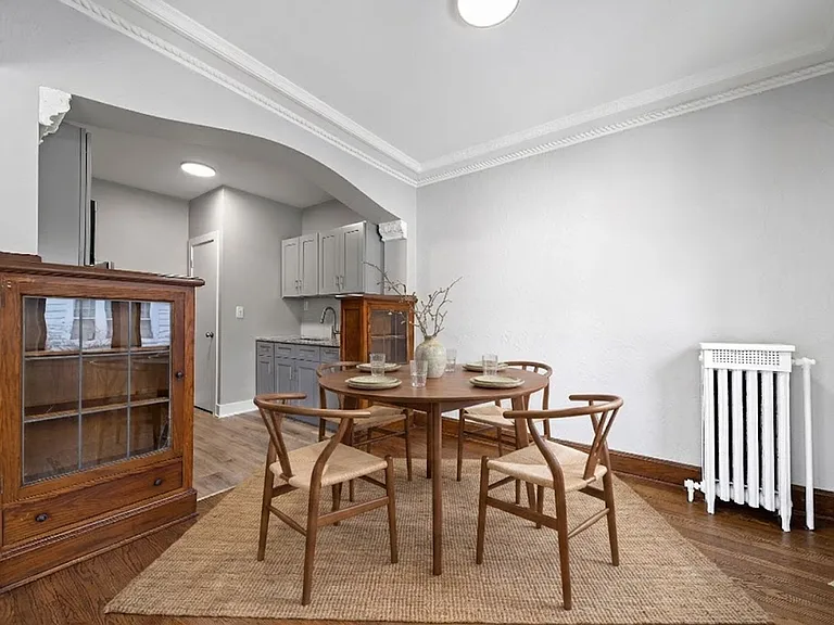 Bella Casa Apartments — Photo 56