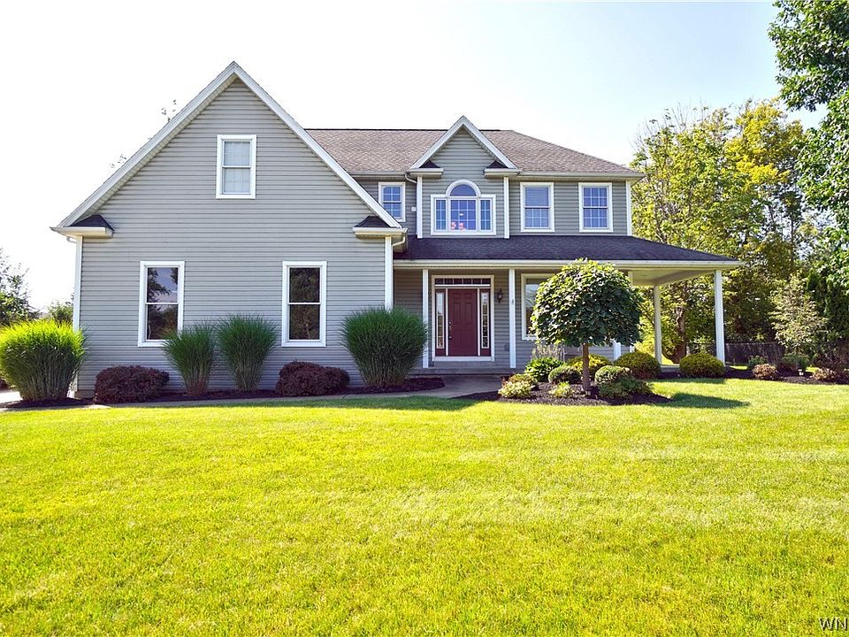 1st image of 8 Peppermill Ln