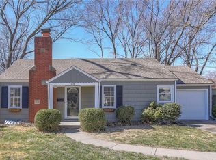 5128 Ash St, Roeland Park, KS 66205