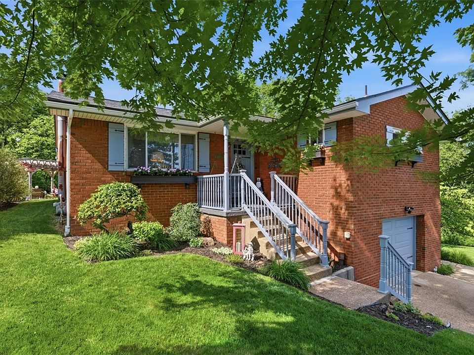 1st image of 1118 Flora St