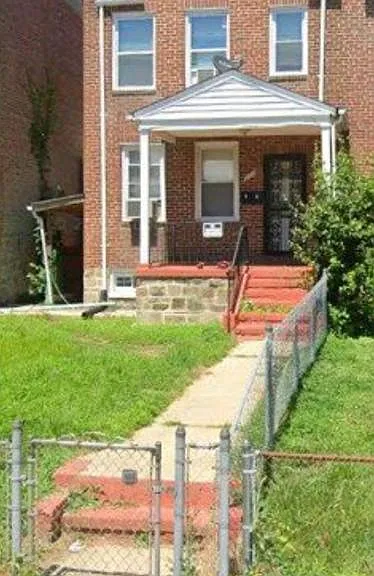 5015 Denmore Ave — Photo 1