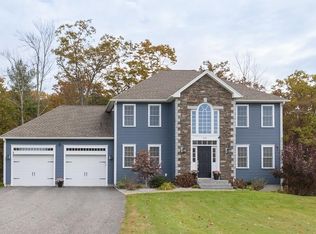 15 Morris Ln, Rutland, MA 01543