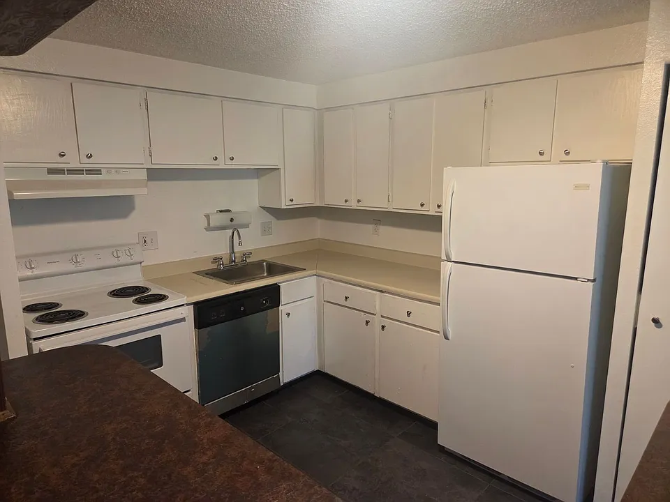 8828 E Florida Ave #209