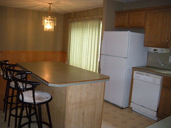4th image of 23 James Ln