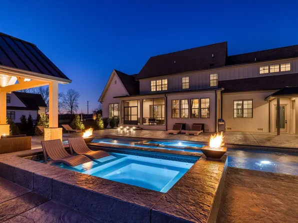 2909B Spanntown Rd, Arrington, TN 37014