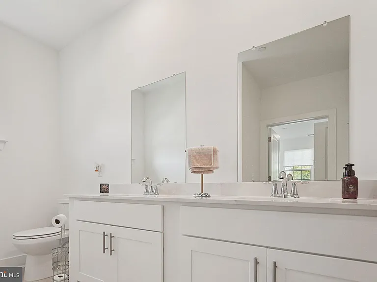 5104 Mary Ashby Way — Photo 18