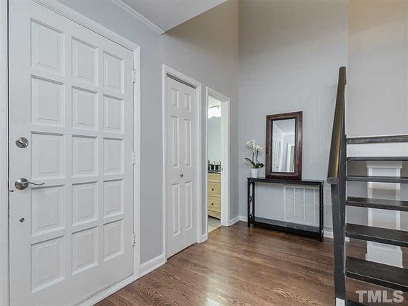 4th image of 4100 Five Oaks Dr Unit 57
