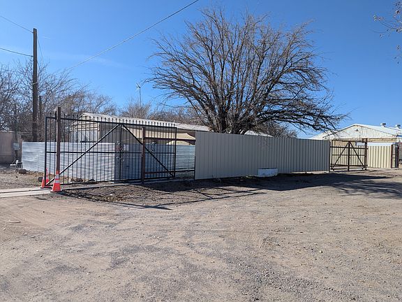 3rd image of 2801 W Picacho Ave #5