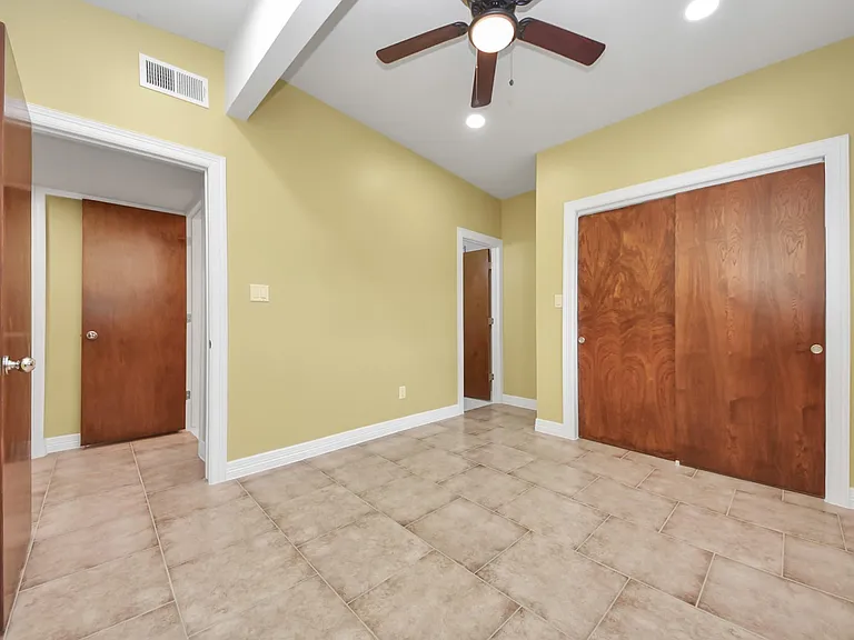5326 Heatherbrook Dr — Photo 35