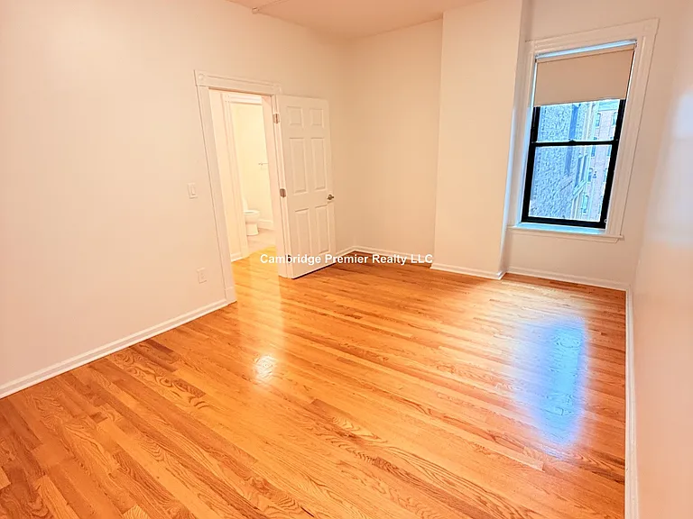434 Massachusetts Ave #6 — Photo 2