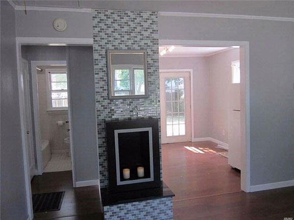 5th image of 21 Eckert St