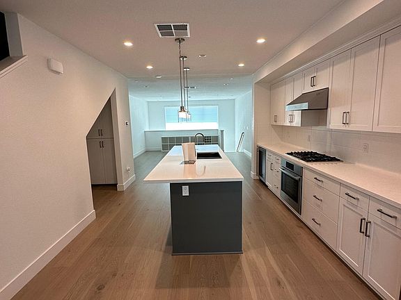 2nd image of 15118 Shore Dr