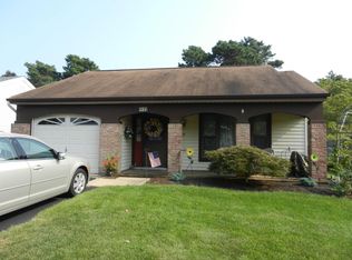 22 Flintshire Ter, Manchester, NJ 08759