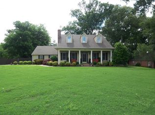 1467 Lake Rd, Dyersburg, TN 38024