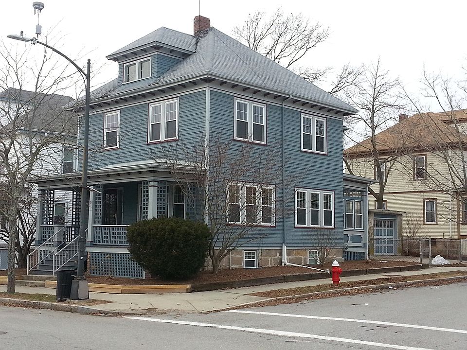American FourSquare Colonial