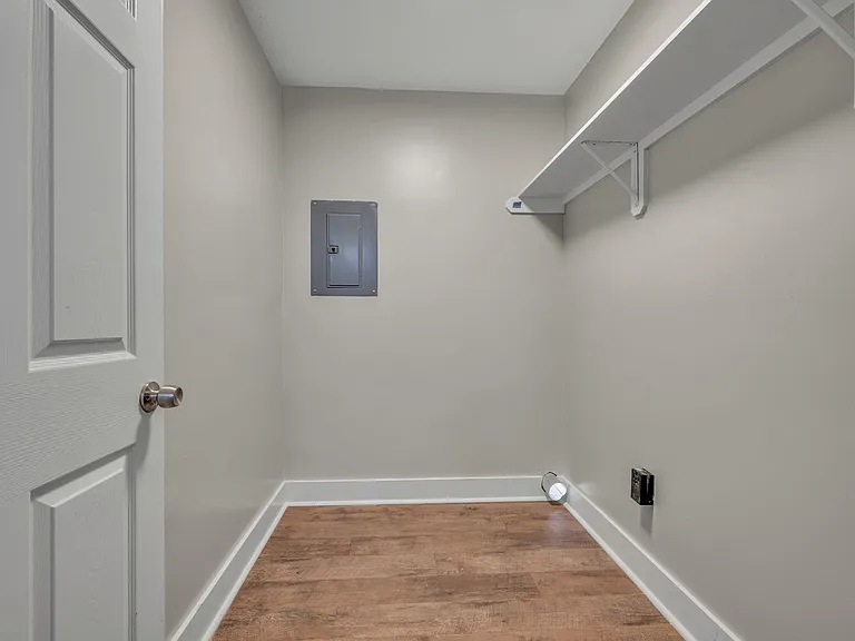 1245 Pierce Rd — Photo 16